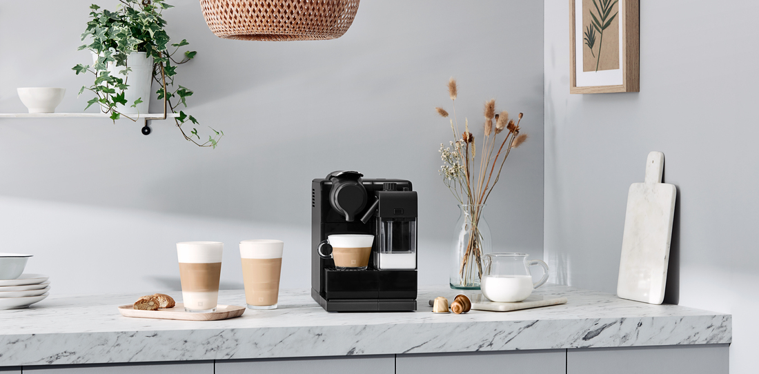 2020 07 Nespresso Lattissimatouchblack 01 5986X2951