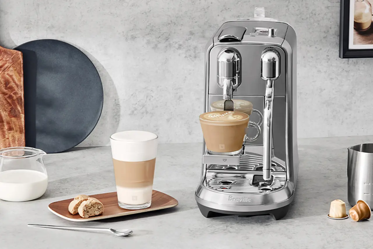 NESPRESSO NL WEB LOCAL ORG IMG BANNER Creatista Plus 1200BY628 SHOT3 OL 25